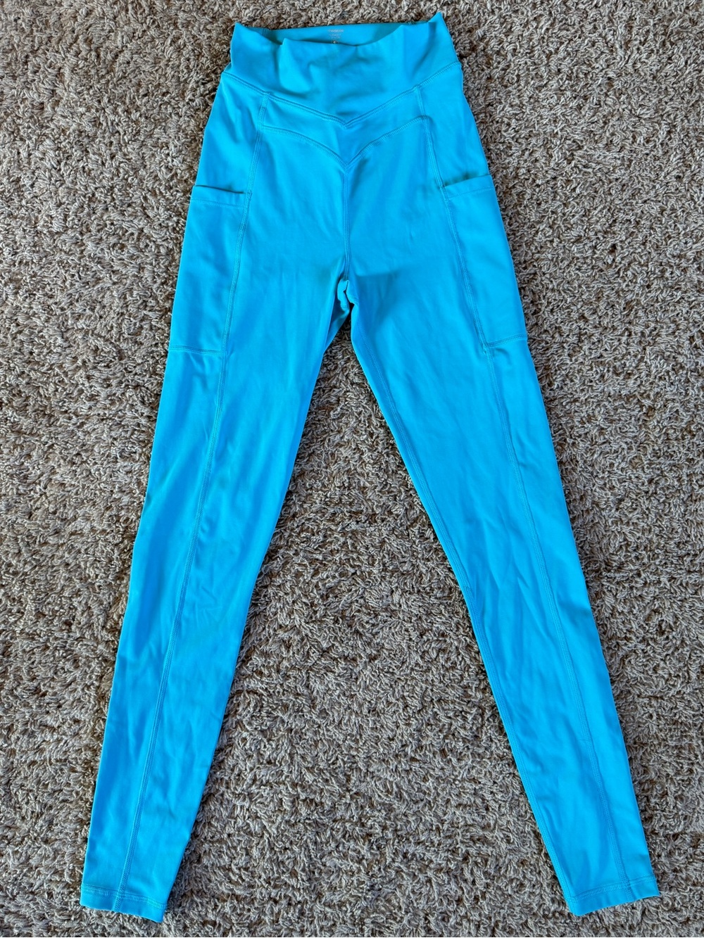 1st Phorm bright blue leggings
